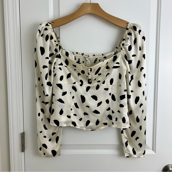 NWT Reformation Abigale Silk Puff Sleeve Square Neck Top in Cream/Ink Size 6 - Picture 4 of 12